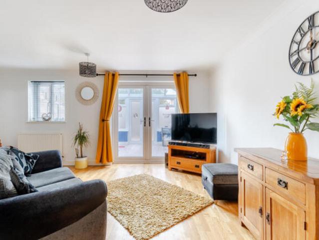 Cottage for sale in Feckenham, City Of Bristol