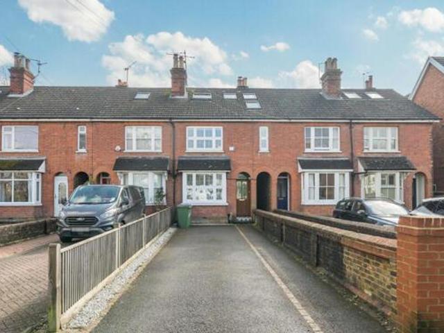 House for sale in Roffey, Horsham
