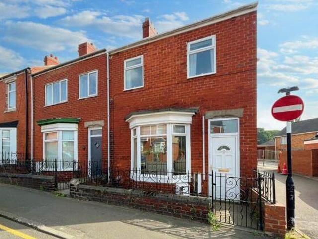 House for sale in Houghtonside, Tyne And Wear