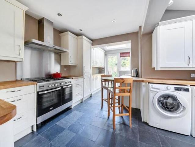 Cottage for sale in Castle, Bedford