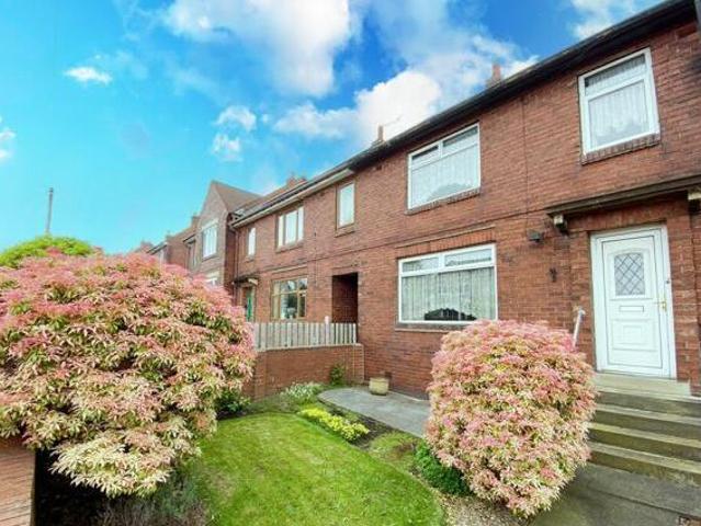 House for sale in Greenhead, Kirklees