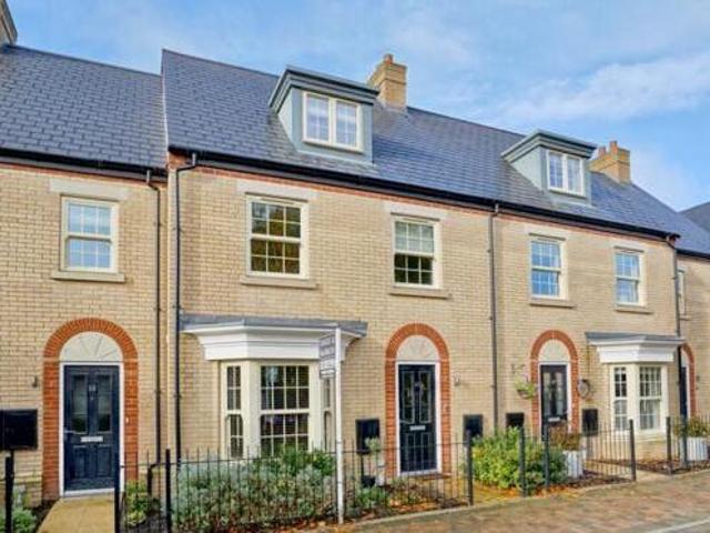 House for sale in Huntingdon