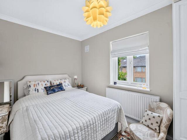 Cottage for sale in London Borough of Wandsworth, Greater London