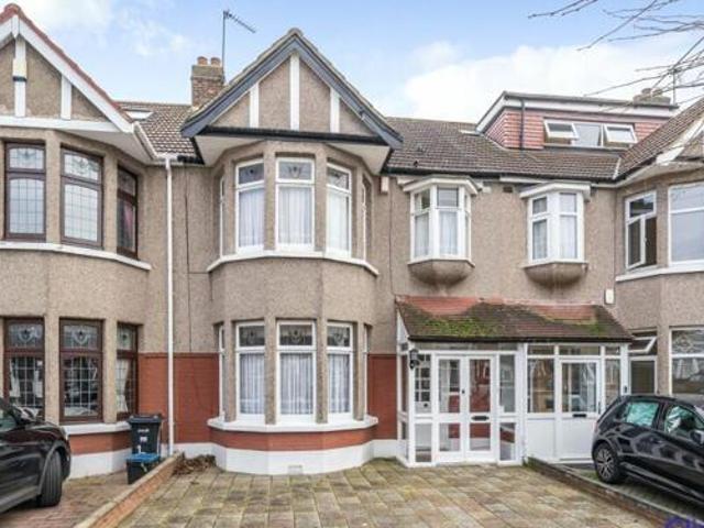 House for sale in Lyons, Greater London