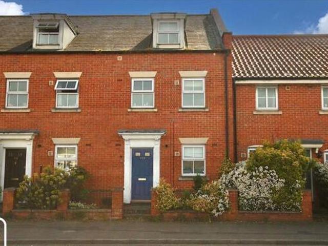 House for sale in Key Street, Suffolk