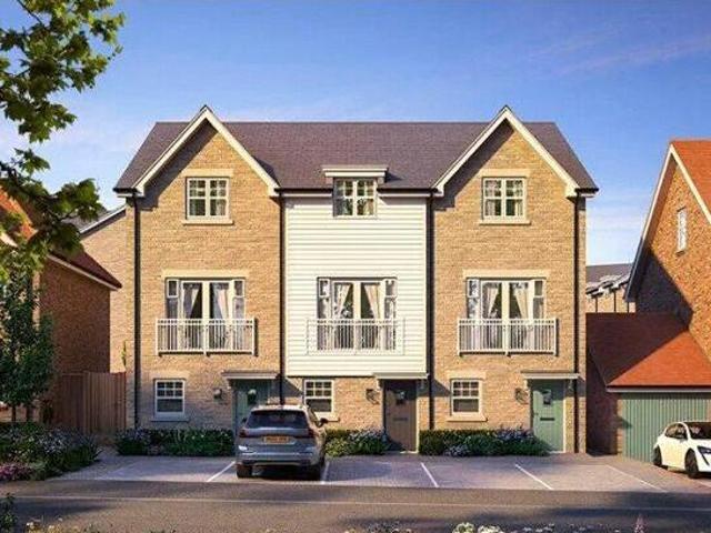 House for sale in Surrey
