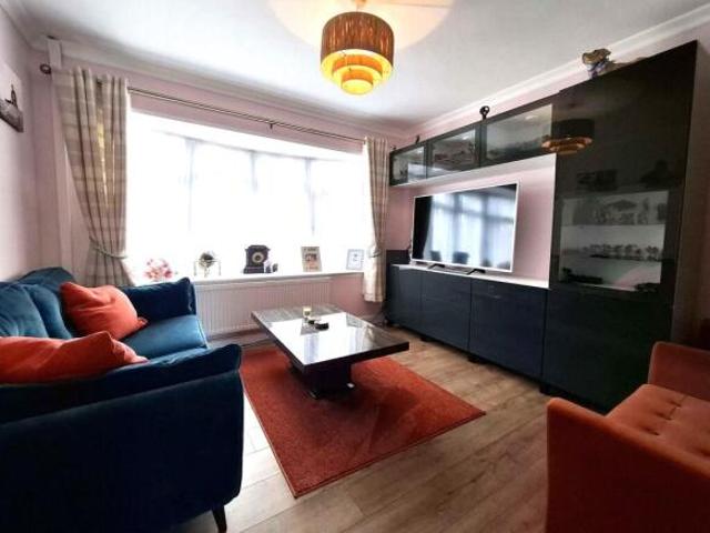 Cottage for sale in Swindon