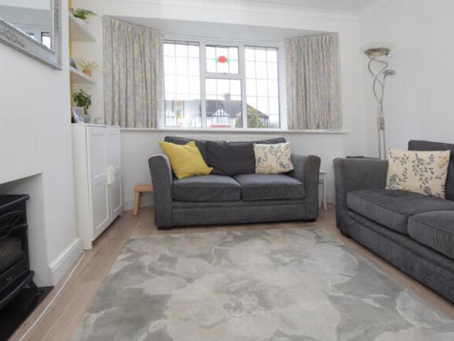 Cottage for sale in Cat Hill