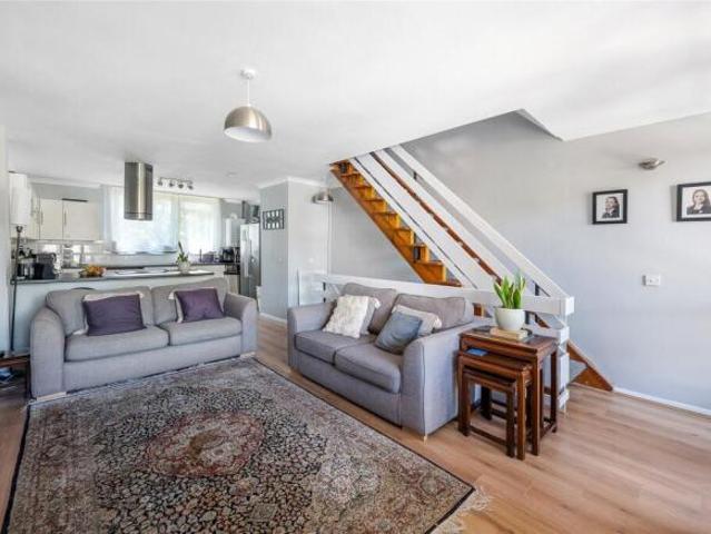 Cottage for sale in Southfields, Greater London