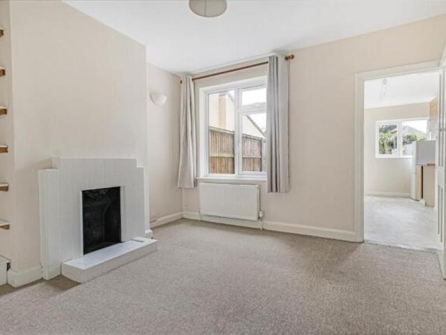 Cottage for sale in Chesterton, Arbury