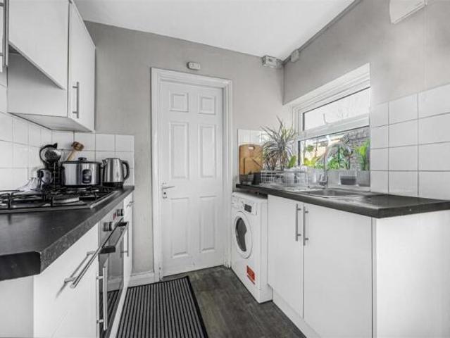 Cottage for sale in Reading