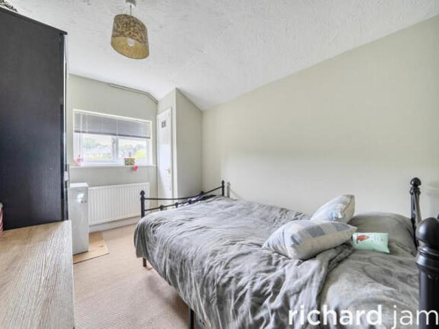Cottage for sale in Rodbourne, Swindon