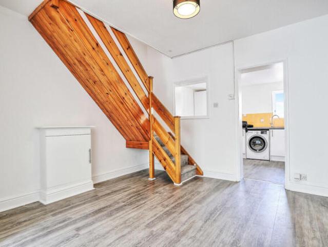 Cottage for sale in Arbury, Cambridgeshire