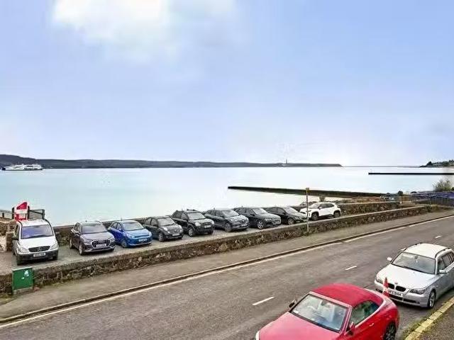 House for sale in Holywood