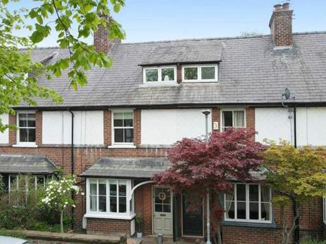 House for sale in Knutsford