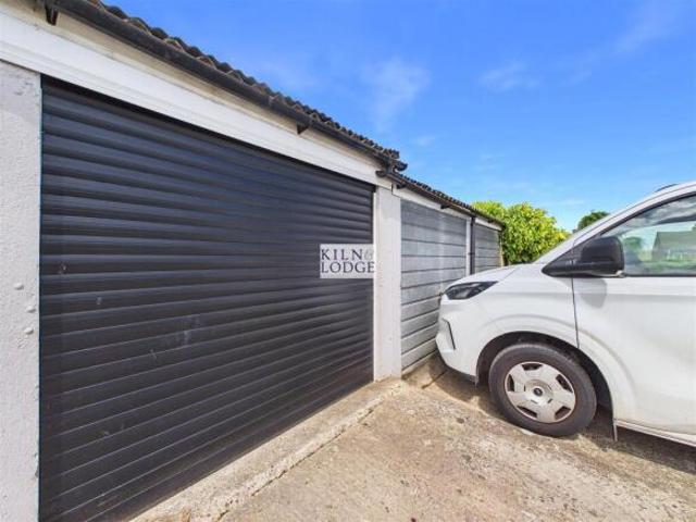 Cottage for sale in Moulsham, Chelmsford