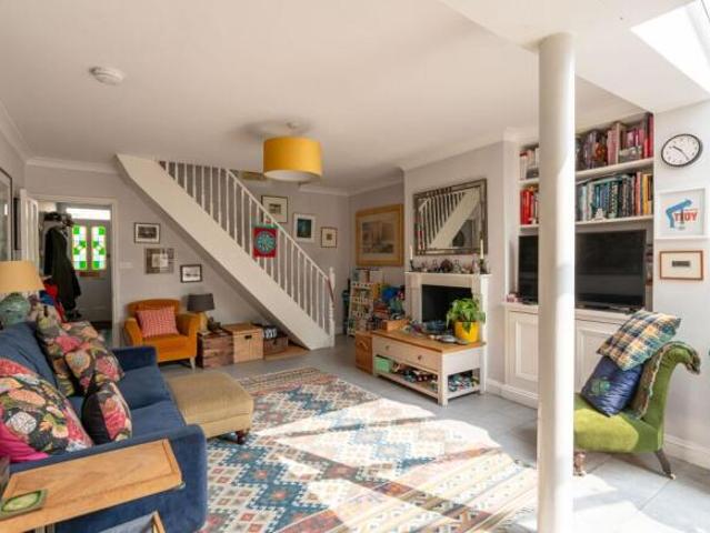 Cottage for sale in Oxford, Oxfordshire