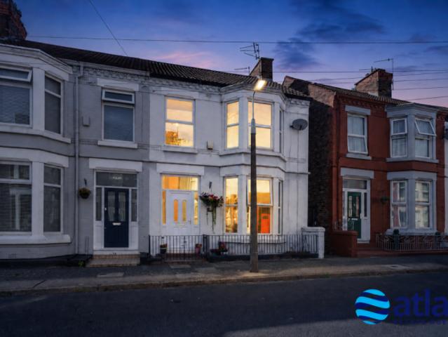 Cottage for sale in Calderstones