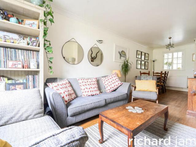 Cottage for sale in Rodbourne, Swindon