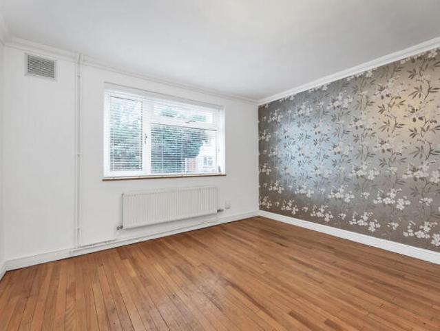 Cottage for sale in Chesterton, Arbury