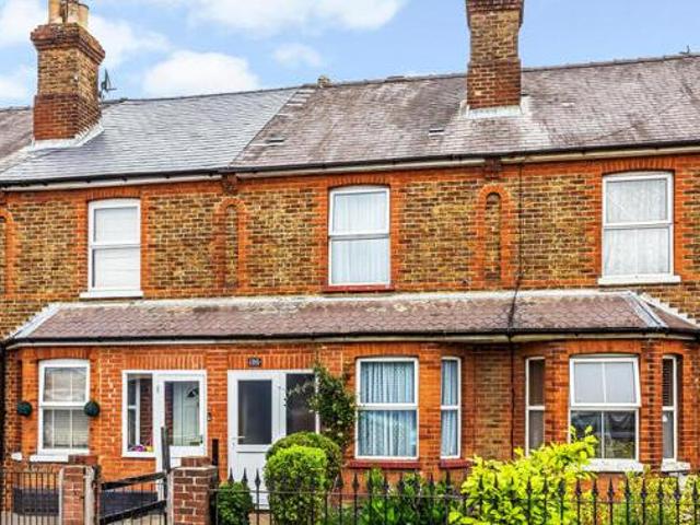 House for sale in Pachesham Park, Surrey