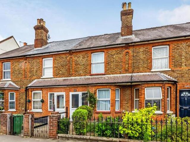 House for sale in Pachesham Park, Surrey