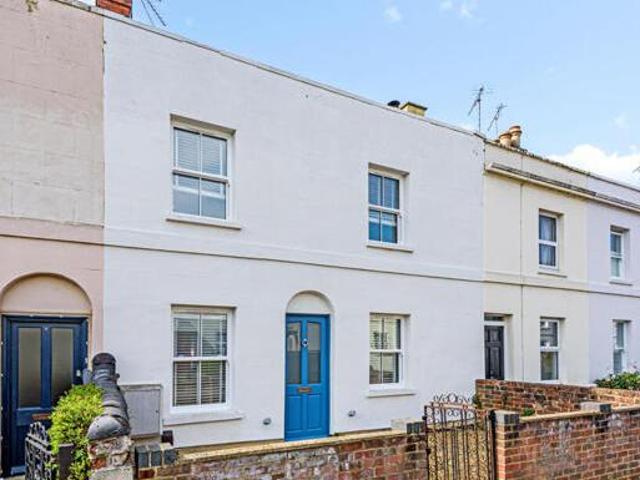 House for sale in Golden Valley, Gloucestershire