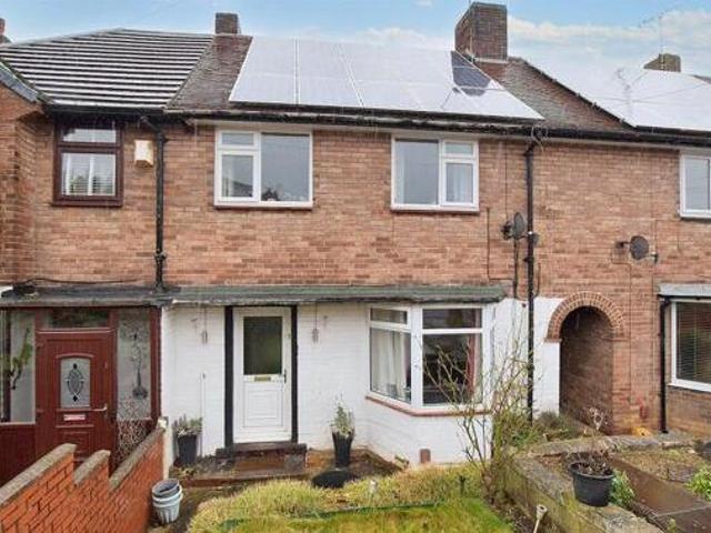 House for sale in Kirkstall, West Yorkshire