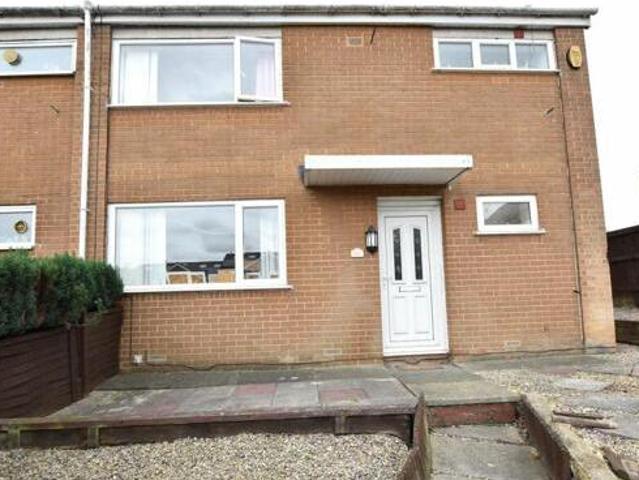 House for sale in Scholes, West Yorkshire