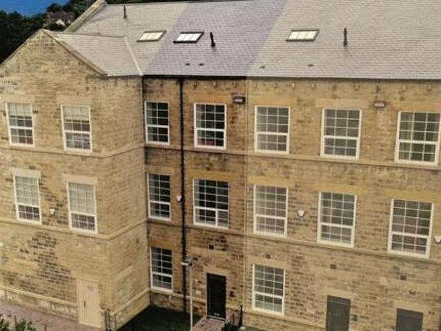 House for sale in Farnley, West Yorkshire