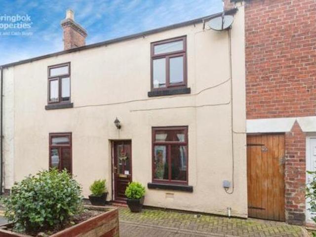House for sale in Kingsley Moor, Staffordshire