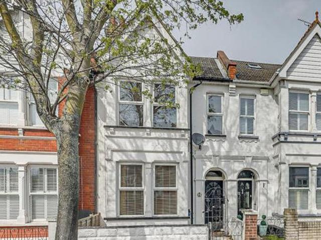 House for sale in Leigh on Sea, Southend-on-Sea