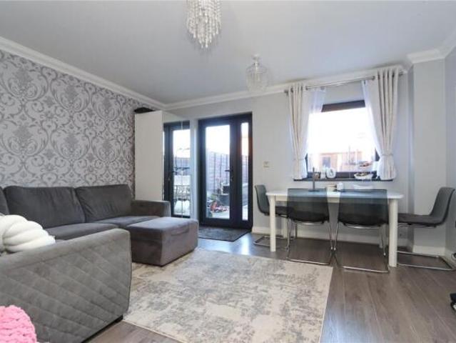 Cottage for sale in Westcroft, Milton Keynes