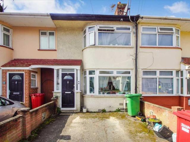 Terraced House for sale in Cippenham