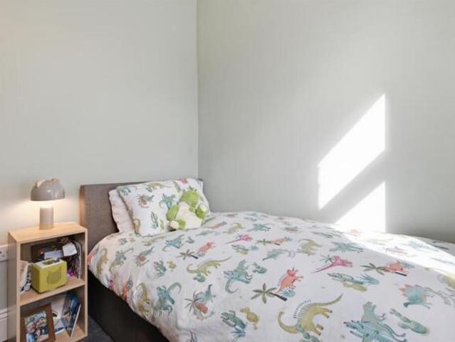 Cottage for sale in Longwood, West Yorkshire