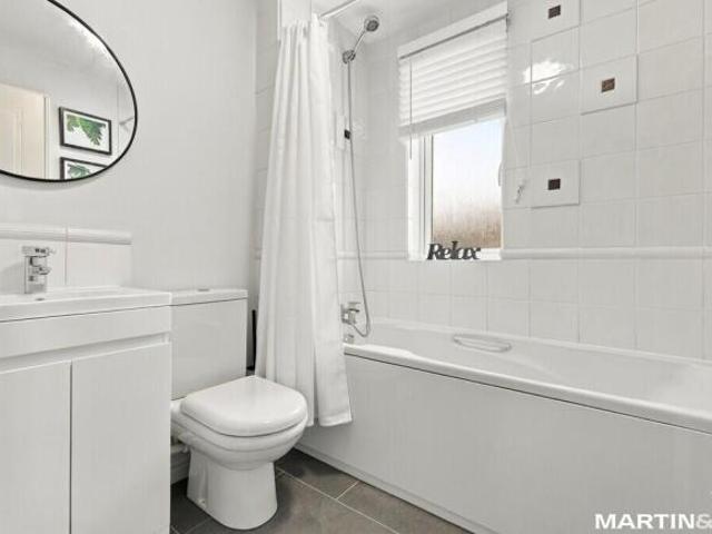 Cottage for sale in Moulsham, Chelmsford