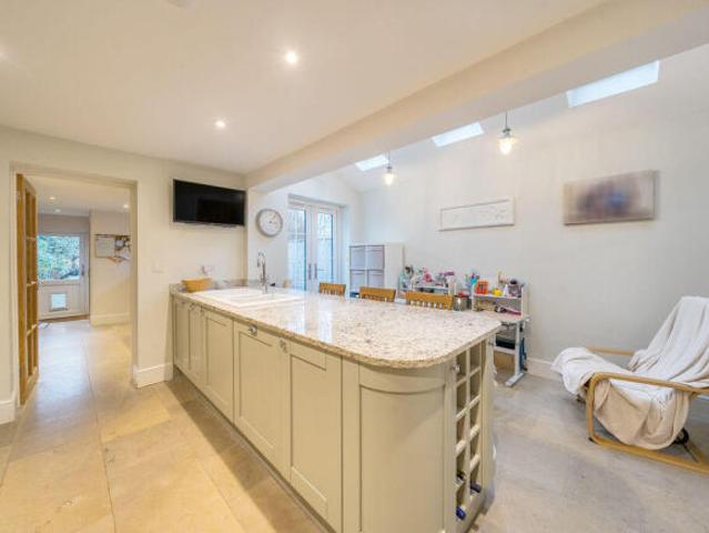 Cottage for sale in The Slade, Oxfordshire