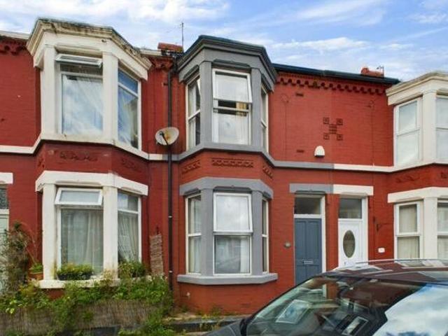 House for sale in Calderstones