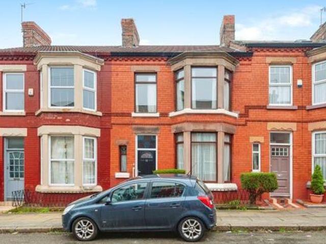 House for sale in Calderstones
