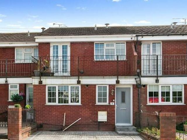 House for sale in Calderstones
