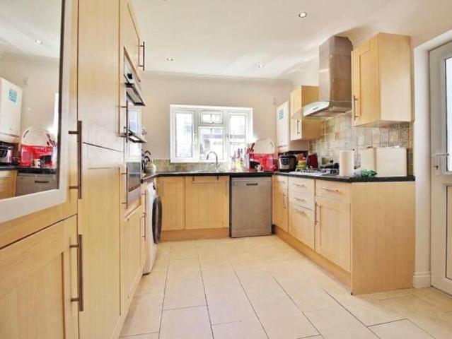 Cottage for sale in Greater London