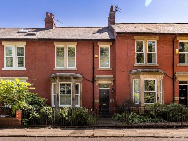Terraced House for sale in Jesmond