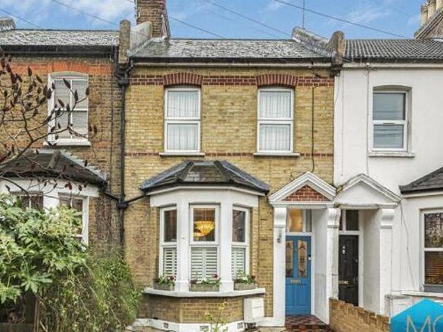 House for sale in Lyons, Greater London
