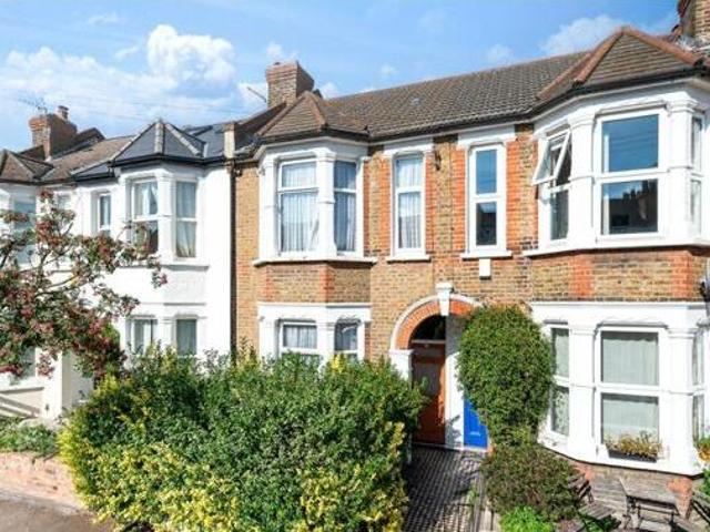 House for sale in Lyons, Greater London