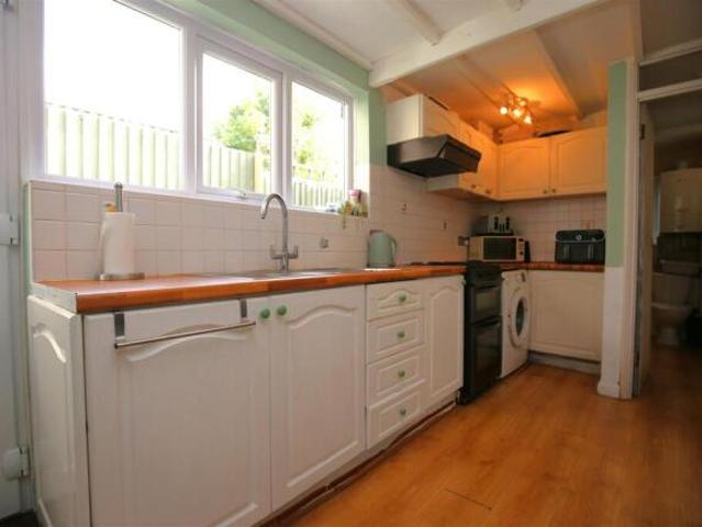 Cottage for sale in Midway, Kent