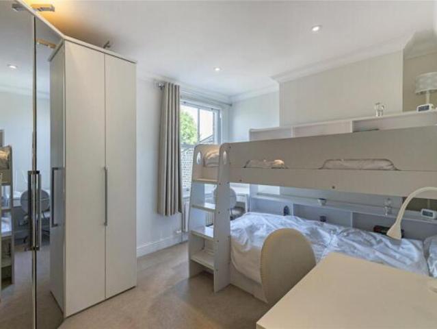 Cottage for sale in London Borough of Richmond upon Thames, Greater London
