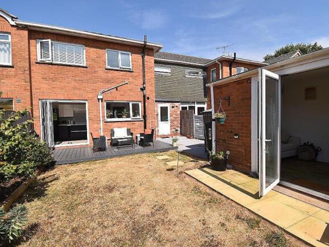 Cottage for sale in St Leonards, Watergate