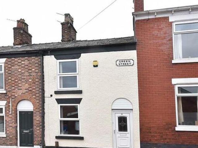 House for sale in Hurdsfield, Macclesfield