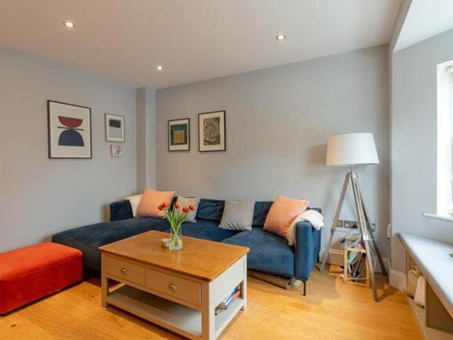 Cottage for sale in The Slade, Oxfordshire