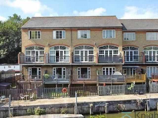 House for sale in Midway, Kent